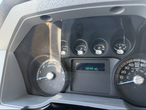 White 2014 Ford F-250 XL