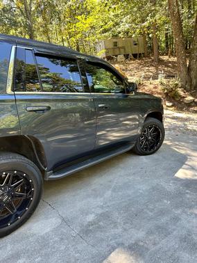Gray 2019 Chevrolet Tahoe LT
