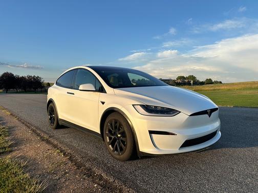 2022 Tesla Model X Long Range