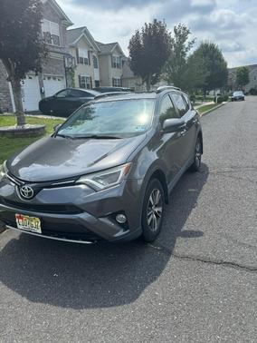 2016 Toyota RAV4 XLE