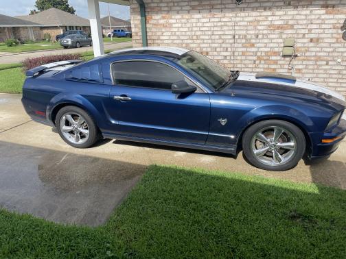 2009 Ford Mustang GT Premium
