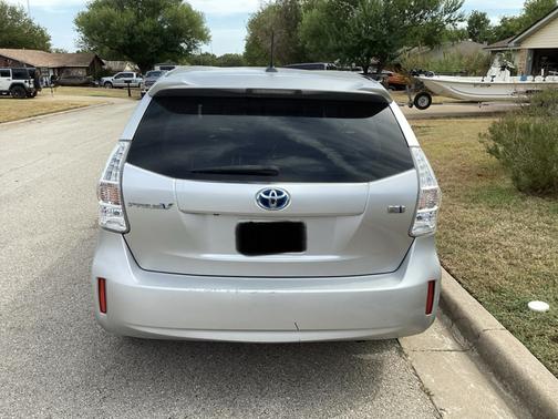 Silver 2013 Toyota Prius v Three