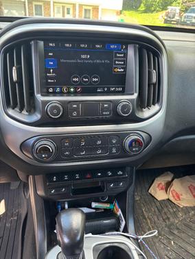 Black 2022 Chevrolet Colorado ZR2