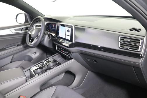 2024 Volkswagen Atlas Cross Sport 2.0T SEL 4MOTION