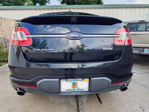 2011 Ford Taurus SHO