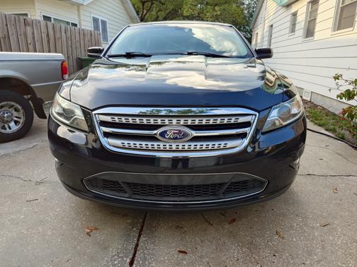 2011 Ford Taurus SHO