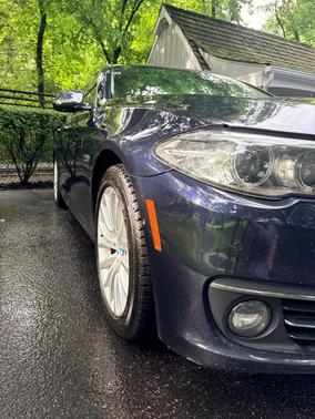 Blue 2016 BMW 528 i xDrive