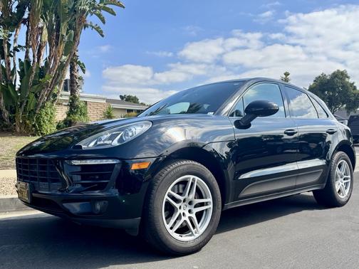 2018 Porsche Macan Macan