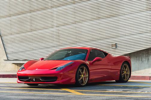 2010 Ferrari 458 Italia Base