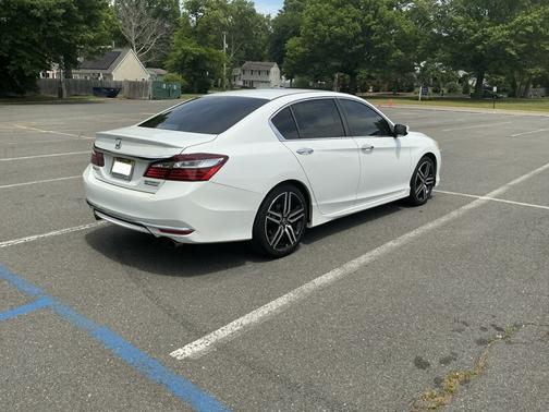 White 2017 Honda Accord Sport SE