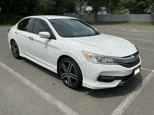 White 2017 Honda Accord Sport SE