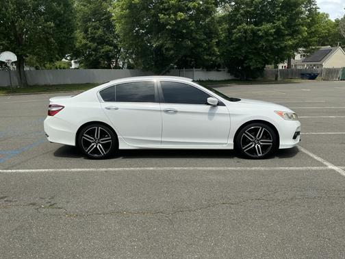 White 2017 Honda Accord Sport SE