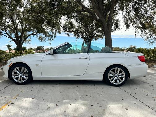2011 BMW 328 i