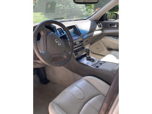 2013 INFINITI G37 Journey