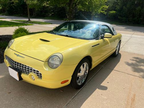 Yellow 2002 Ford Thunderbird Premium