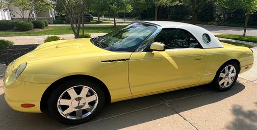 Yellow 2002 Ford Thunderbird Premium
