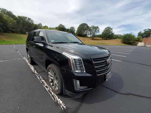 2020 Cadillac Escalade Platinum