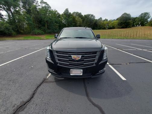 2020 Cadillac Escalade Platinum