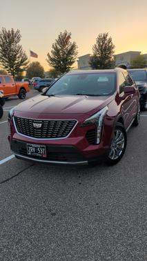2019 Cadillac XT4 Premium Luxury