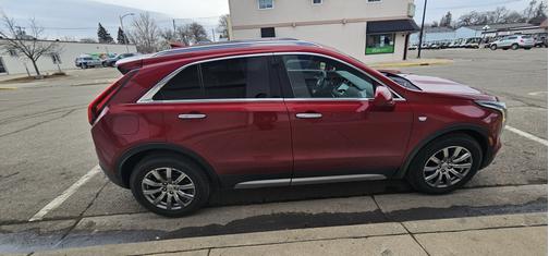 2019 Cadillac XT4 Premium Luxury