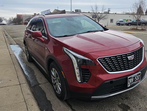 2019 Cadillac XT4 Premium Luxury