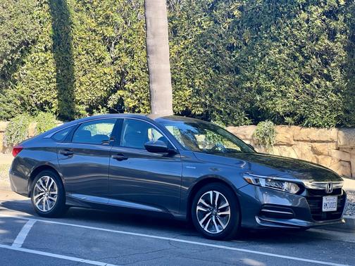 2019 Honda Accord Hybrid Base