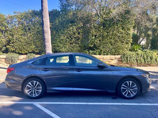 2019 Honda Accord Hybrid Base