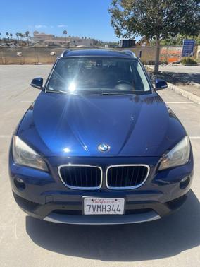 Blue 2014 BMW X1 sDrive28i