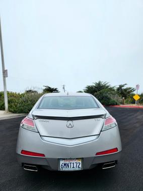 2010 Acura TL Technology
