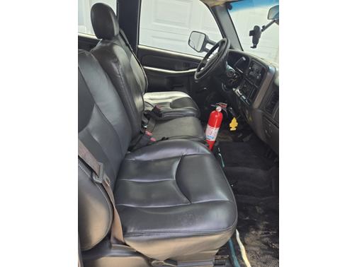 2005 Chevrolet Silverado 3500 Work Truck
