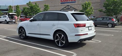 White 2019 Audi Q7 55 Prestige