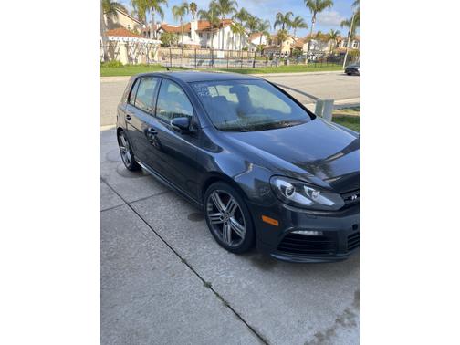 2012 Volkswagen Golf R 4-Door