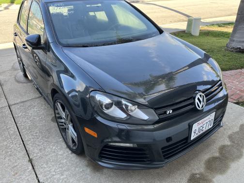 2012 Volkswagen Golf R 4-Door