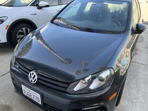 2012 Volkswagen Golf R 4-Door
