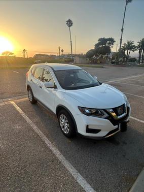 White 2017 Nissan Rogue S