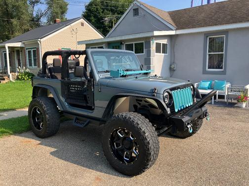 2014 Jeep Wrangler Willys Wheeler
