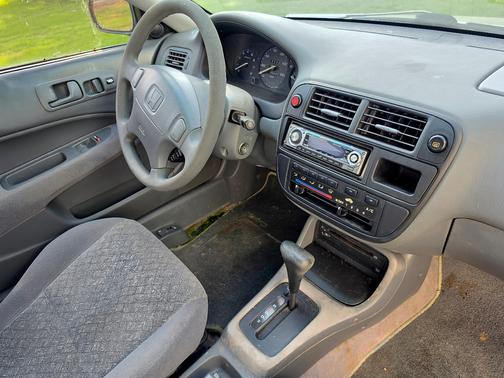 Green 1998 Honda Civic EX
