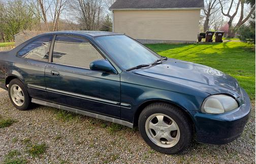 Green 1998 Honda Civic EX