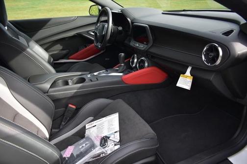 White 2022 Chevrolet Camaro 2SS