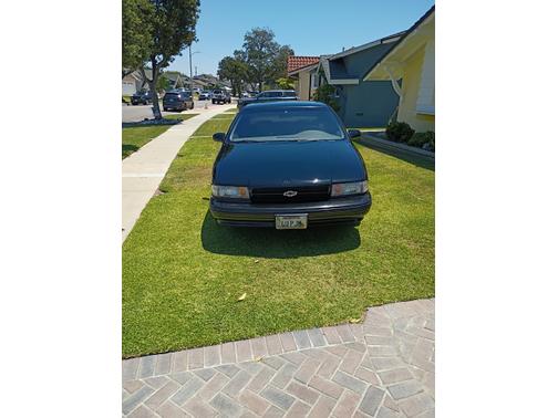 Black 1996 Chevrolet Caprice Classic Base
