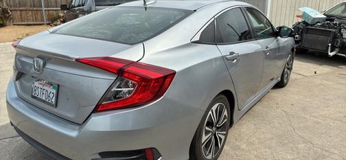 Silver 2017 Honda Civic EX-T