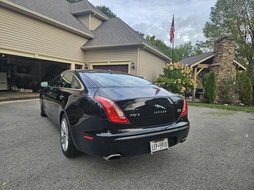 2013 Jaguar XJ L Portfolio