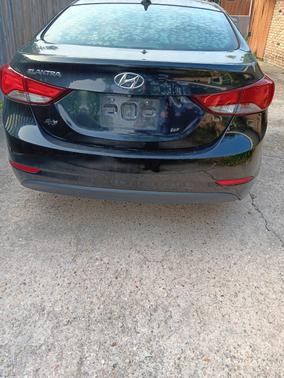 Black 2014 Hyundai ELANTRA SE