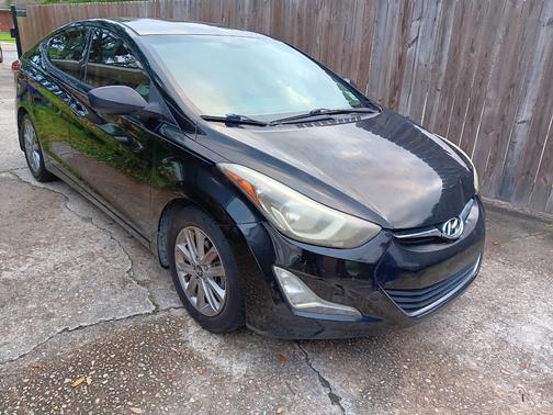 Black 2014 Hyundai ELANTRA SE