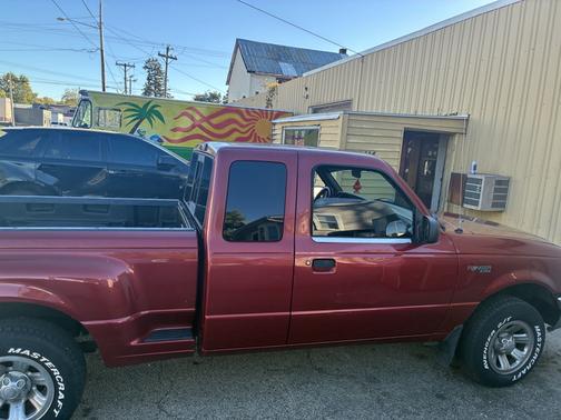 2002 Ford Ranger XLT SuperCab