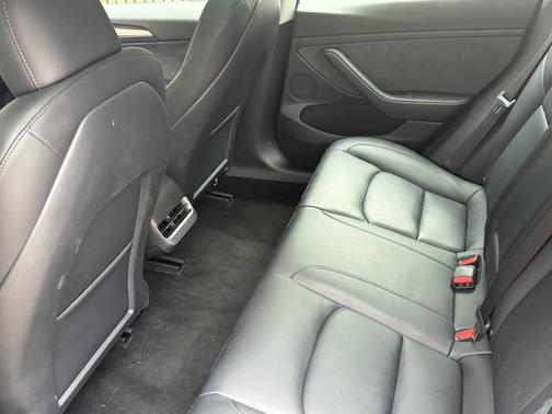 Black 2023 Tesla Model 3 Base