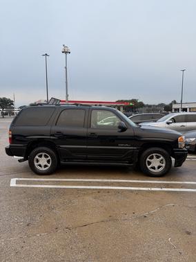 2005 GMC Yukon Denali