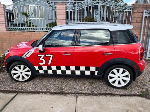 Red 2012 MINI Cooper Countryman Base