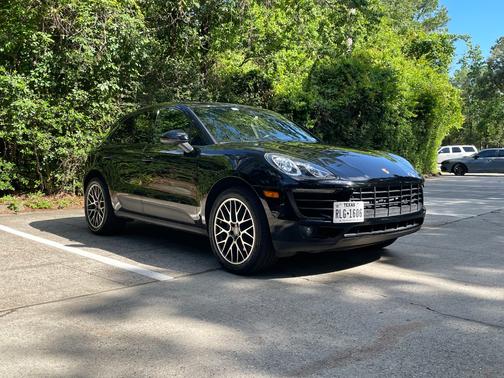 Black 2017 Porsche Macan Macan S