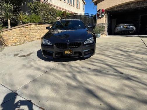 Black 2016 BMW M6 Base